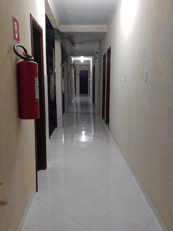 Hotel Premier กัมโปกรันเด ภายนอก รูปภาพ
